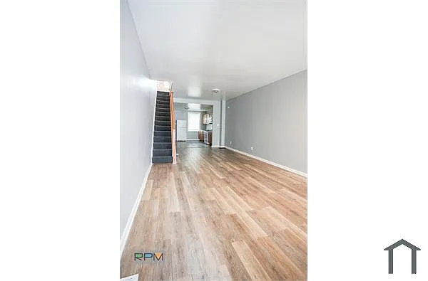 Building Photo - 2695 1/2 Wilkens Ave