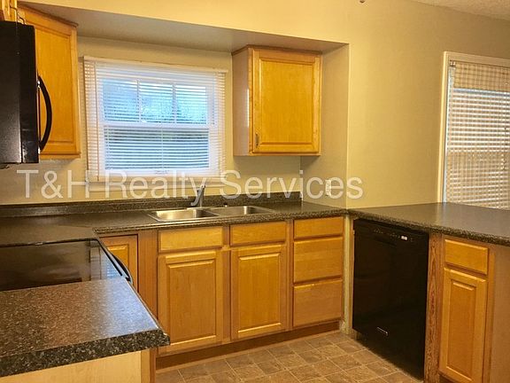 5th image of 2342 E 66th St
