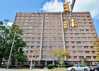 1225 Kennedy Boulevard, #4C