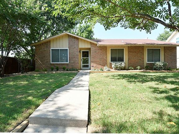 2nd image of 1307 Tiffany Ln