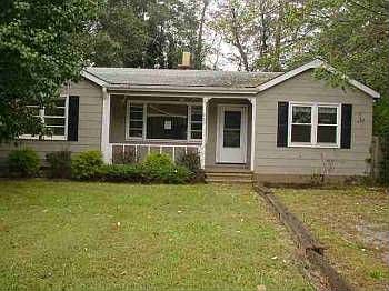 1st image of 643 Overhill Dr