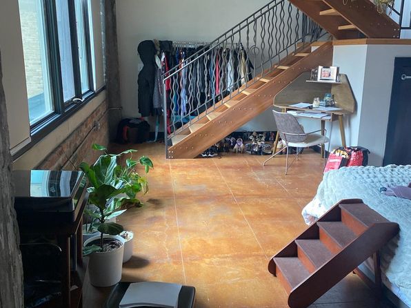 2915 John R St APT 209