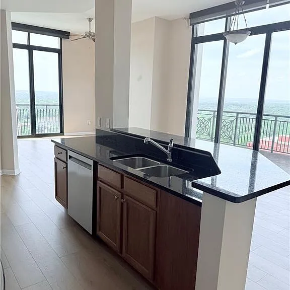 3040 Peachtree Rd NW #1911 — Photo 16