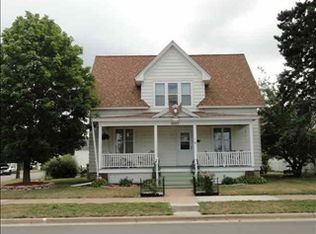 2007 N 3rd St, Wausau, WI 54403