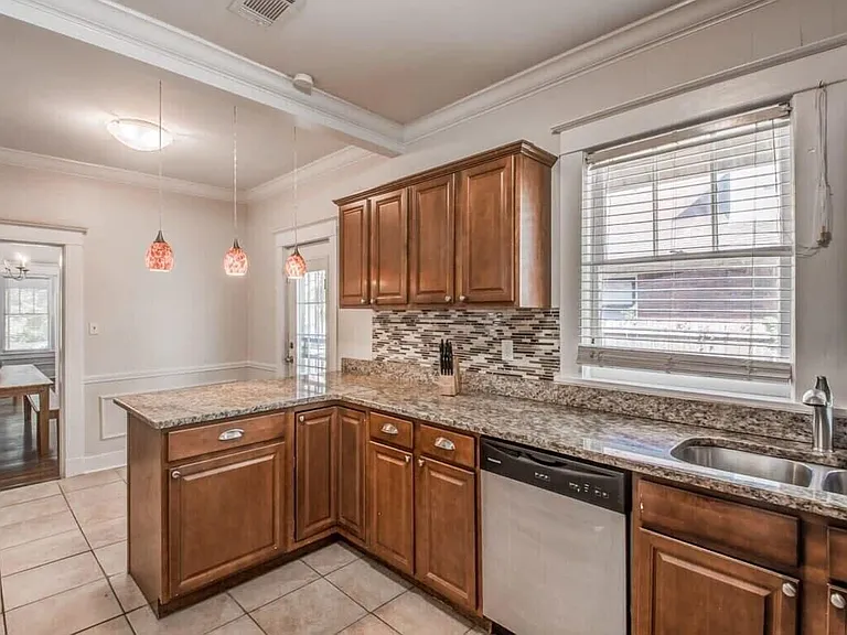 2385 Parkway Pl — Photo 28