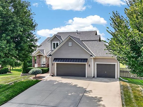 5th image of 12203 Canna Ct