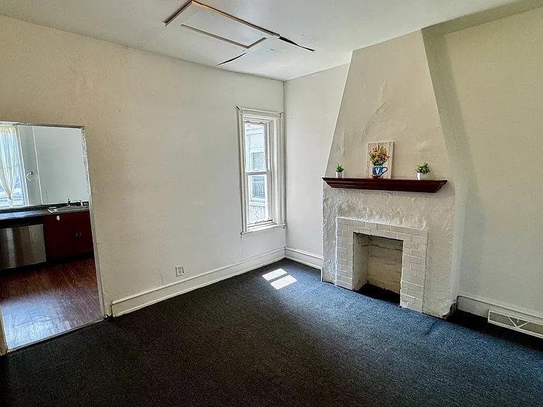 354 Ophelia St — Photo 7