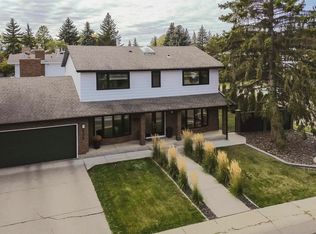 177 Wolf Willow Cres NW, Edmonton, AB T5T1T3