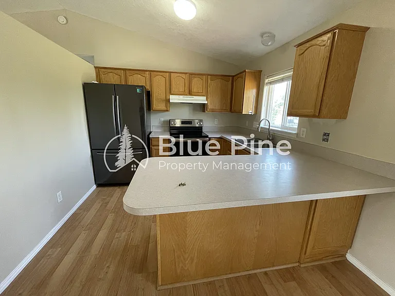 3709 E 20 N — Photo 5