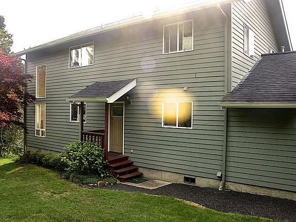 2nd image of 309 NE San Bayo Cir #O