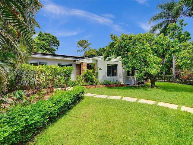 1st image of 5620 Alhambra Cir
