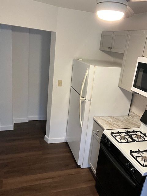1st image of 352 Center Ave #1-L