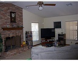 Spacious Open Family Room