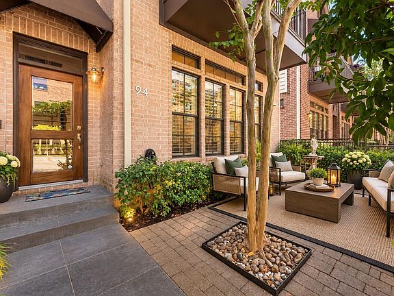 4th image of 24 Riva Row