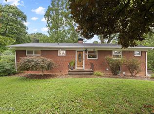 120 N Seneca Rd, Oak Ridge, TN 37830