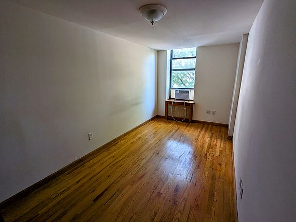 5th image of 48 W 90th St #E5