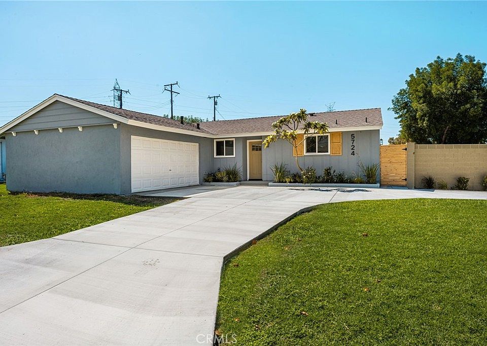 1st image of 5724 N Galanto Ave