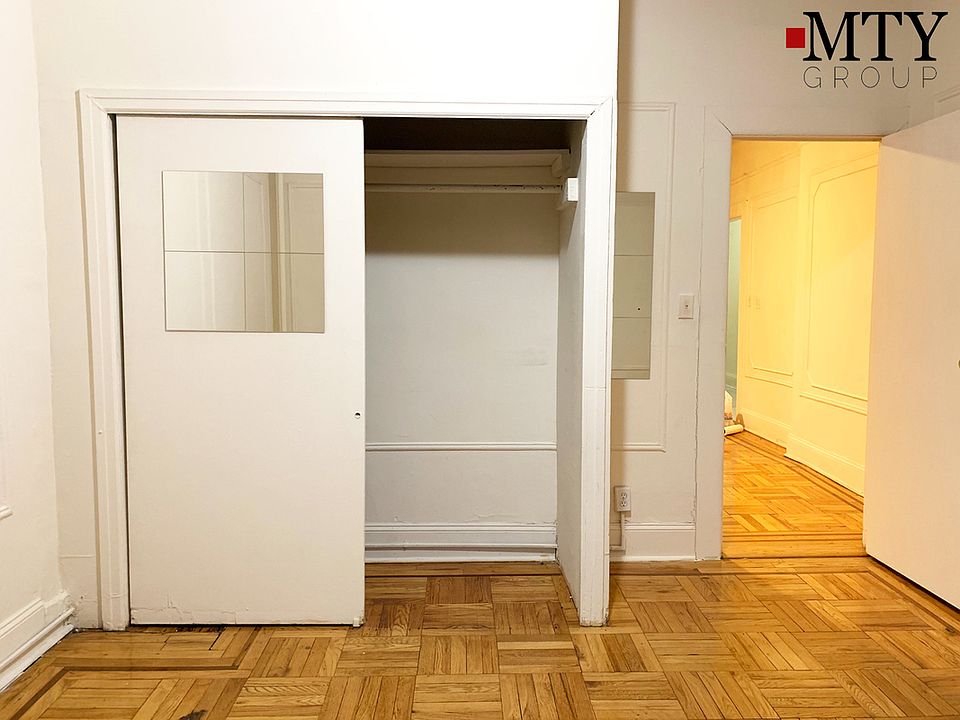 2nd image of 4134 43rd St APT C3