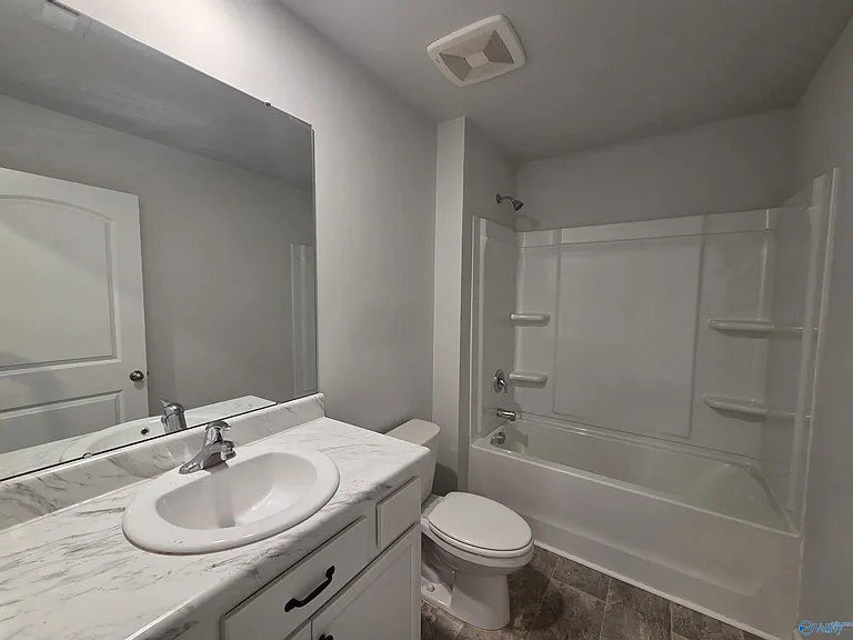 147 Tobin Ln — Photo 12