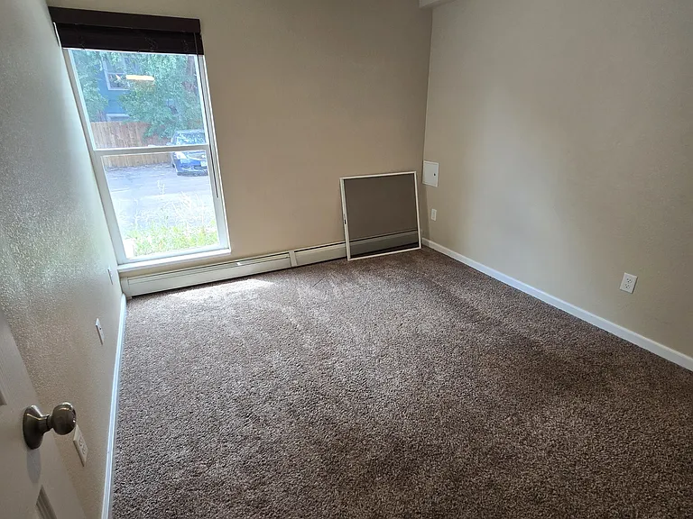 2640 E Monument St #2642 — Photo 7