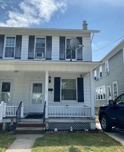 111 Spring St Photo 1