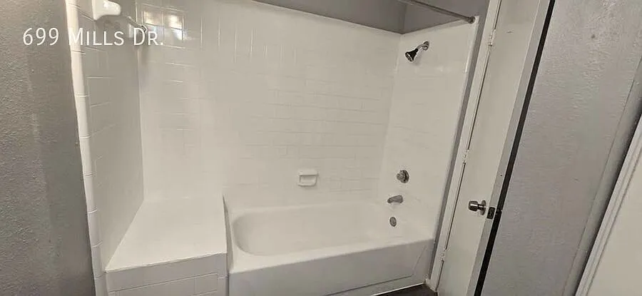 Beautiful Manufactured Homes - Move in Today — Photo 3