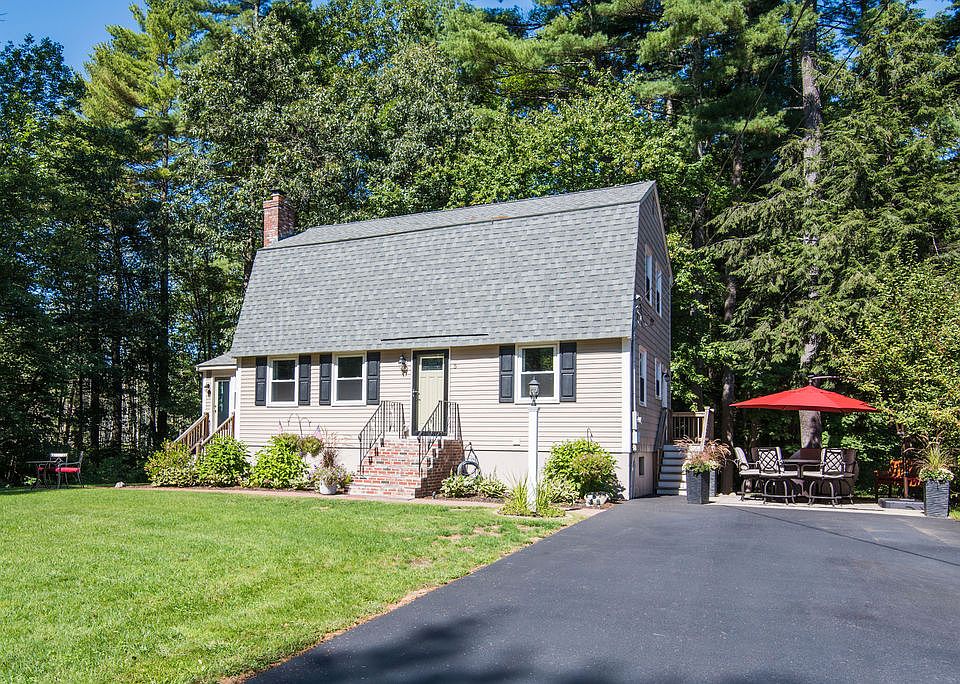 2nd image of 5 Todd Dr