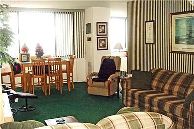 2nd image of 27110 Grand Central Pkwy APT 6X