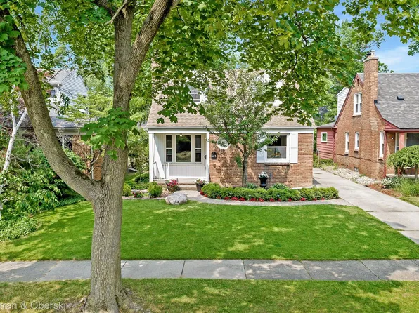 605 Highview St, Dearborn, MI 48128