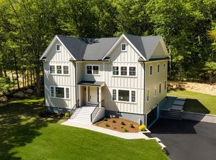 87 Lakeview St, Sharon, MA 02067