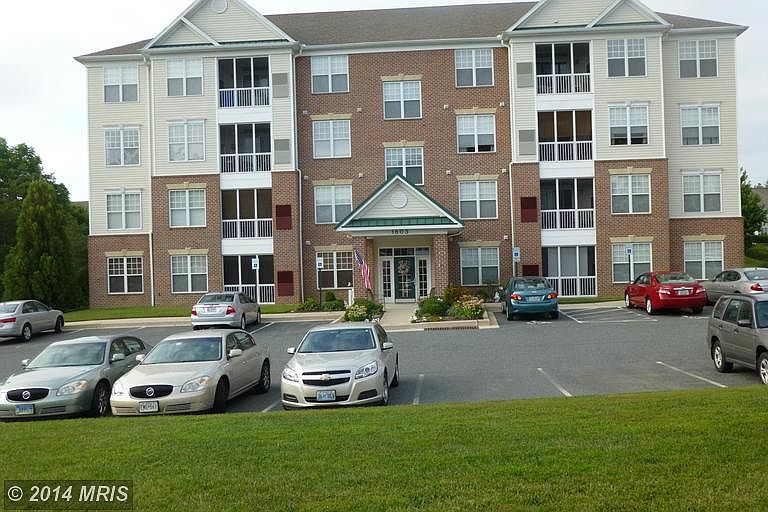 1st image of 1603 Martha Ct Unit 201