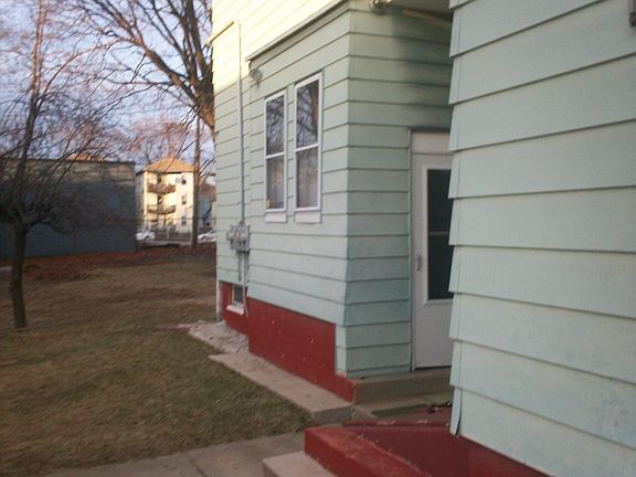 Rear enterance