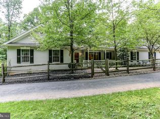 765 Fishing Creek Rd, New Cumberland, PA 17070