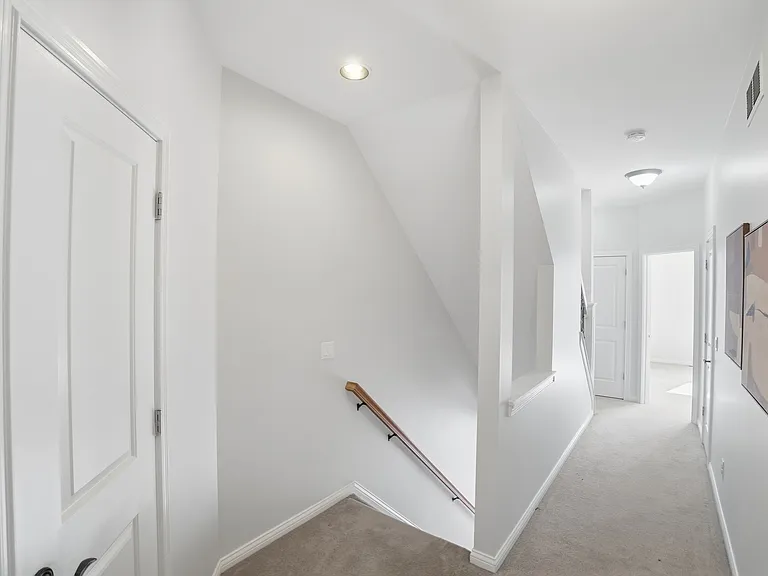525 Boal St — Photo 4