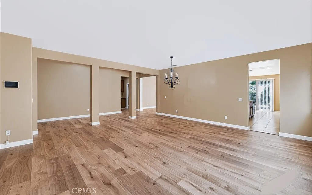 4 bed, 2617 sqft, $3,300 — Photo 4