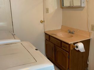 206 S Dustin Rd, Farmington, NM 87401