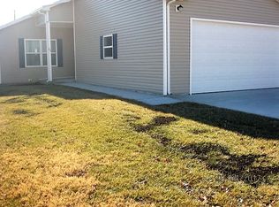29 Des Moines Ave, South Hutchinson, KS 67505