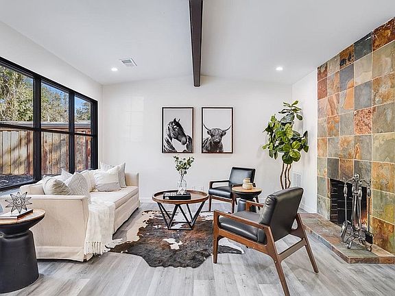 5th image of 2339 Menzel Pl