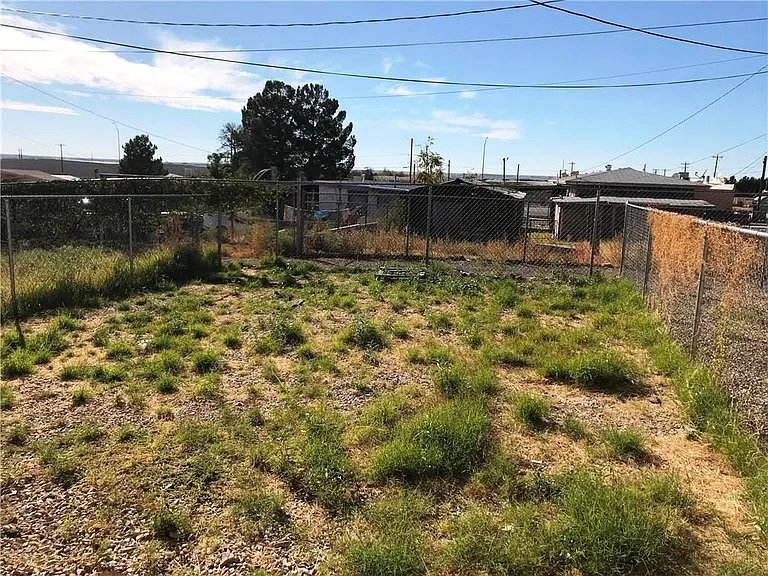 6405 Salas Ln #1 — Photo 24