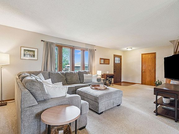 4th image of 114 Parkgate Rd