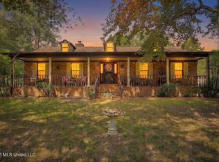 7695 Hummingbird Dr, Olive Branch, MS 38654