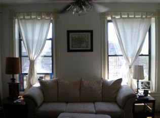 1418 W Division St #3F, Chicago, IL