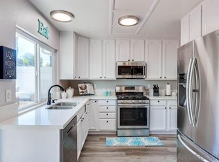 9355 Lake Country Dr, Santee, CA 92071