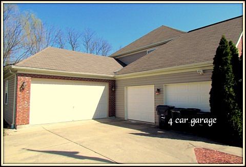 3rd image of 812 Mallard Dr