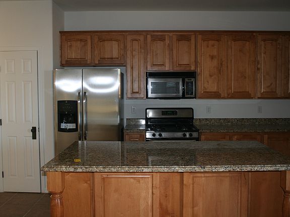 3rd image of 400 Via Stretto Ave