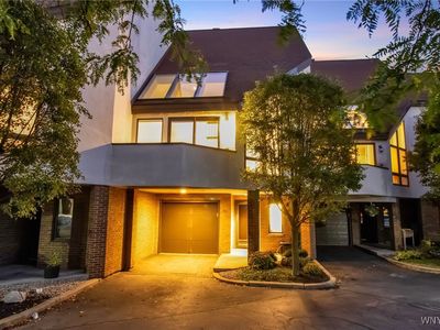 17 Harbour Pointe Cmn, Buffalo, NY, 14202