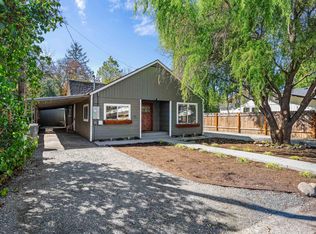 711 SE Riverside Ave, Grants Pass, OR 97526