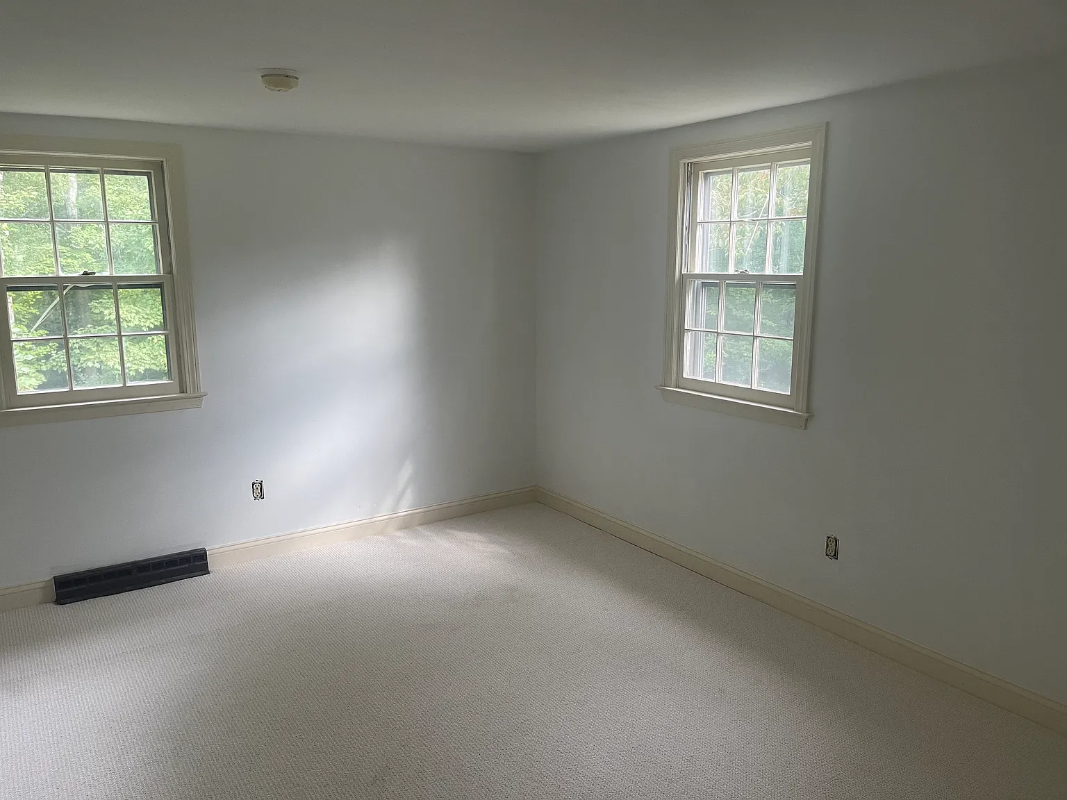 30 Hopyard Rd — Photo 4