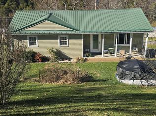 165 Sun Valley St, Cedar Bluff, VA 24609