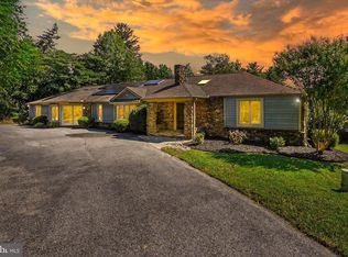 12325 Falls Rd, Cockeysville, MD 21030